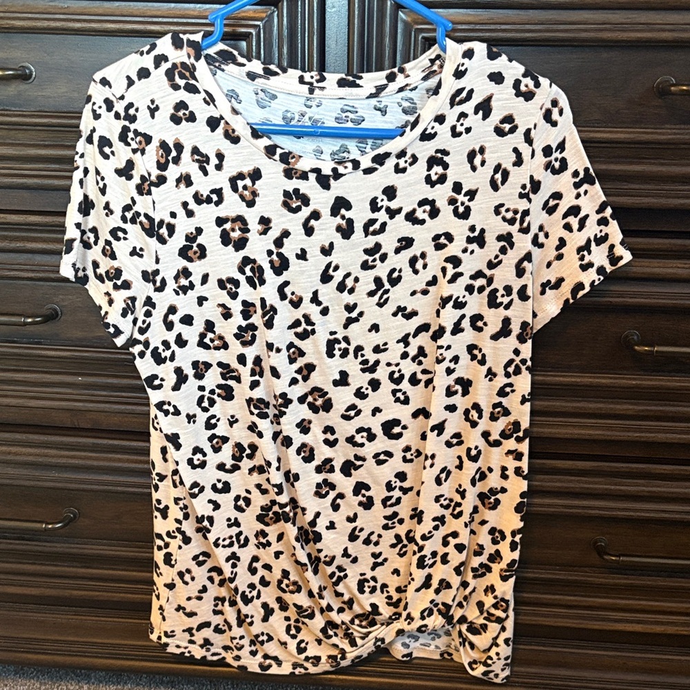Maurices Black and Brown Leopard Print Short Sleeve Top